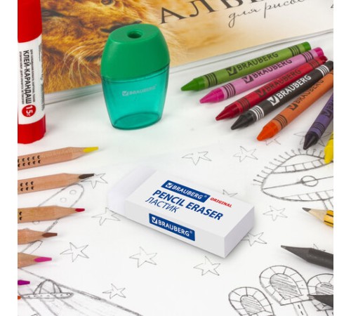 Ластик большой BRAUBERG EXTRA, 60х24х11 мм, белый, прямоугольный, экологичный ПВХ, картонный держатель, 228074