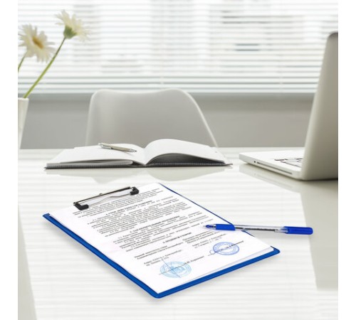 Доска-планшет STAFF с прижимом А4 (228х318 мм), картон/ПВХ, СИНЯЯ, 229555