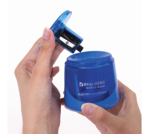 Точилка электрическая BRAUBERG DOUBLE BLADE BLUE, двойное лезвие, питание от 2 батареек AA, 229605