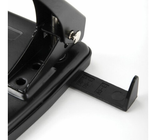 Дырокол металлический BRAUBERG 