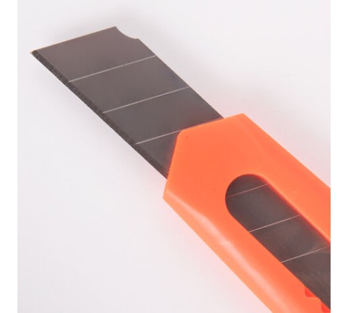 Нож канцелярский 18 мм BRAUBERG 