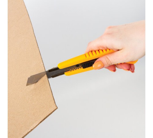 Нож канцелярский 18 мм BRAUBERG 