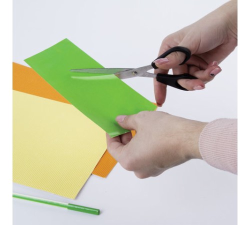 Ножницы STAFF Basic 165 мм, чёрные, ПВХ чехол с европодвесом, 235459