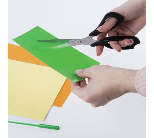 Ножницы STAFF Basic 210 мм, чёрные, ПВХ чехол с европодвесом, 235460