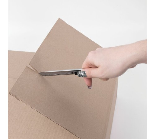 Нож канцелярский 9 мм STAFF 