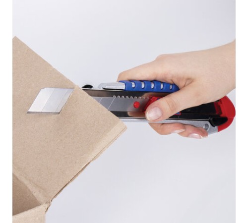 Лезвия для ножей ширина 25 мм BRAUBERG, КОМПЛЕКТ 10 шт., в пластиковом пенале, 237449