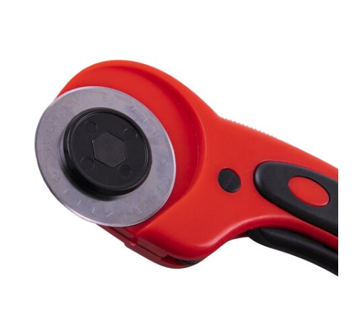 Нож раскройный роликовый 45 мм BRAUBERG PROFESSIONAL, круглое лезвие, резиновые вставки, 238087