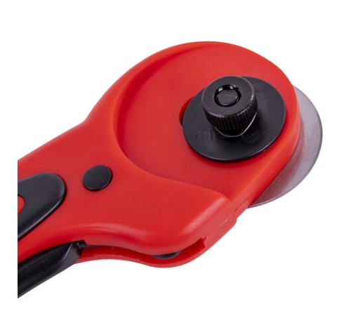 Нож раскройный роликовый 45 мм BRAUBERG PROFESSIONAL, круглое лезвие, резиновые вставки, 238087