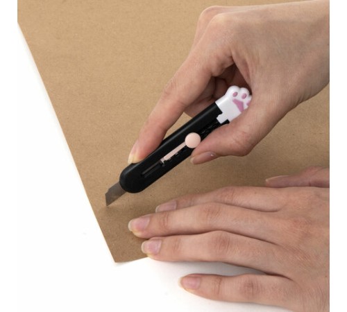 Нож канцелярский 