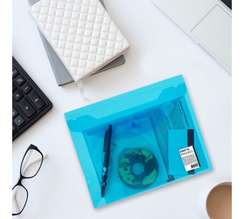 Папка-конверт с кнопкой МАЛОГО ФОРМАТА (240х190 мм), А5, прозрачная, синяя, 0,15 мм, STAFF, 270466