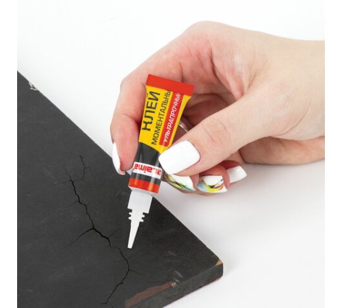 Клей моментальный (суперклей) LAIMA, 3 г, УЛЬТРАПРОЧНЫЙ, отрывная мультикарта, 605567