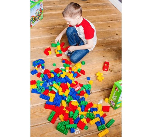 Конструктор пластиковый «Мой город», 253 детали